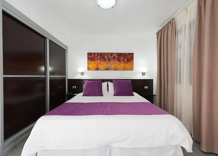 Hotel Eo Jardin Dorado