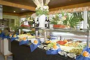 厄沃金色花园套房酒店 酒店 马斯帕洛马斯