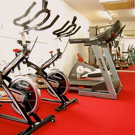 Hotel Eo Jardin Dorado 4*