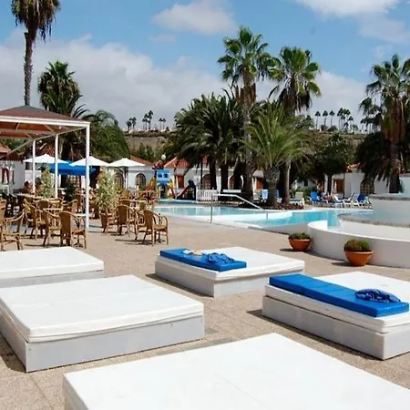 Eo Jardin Dorado מלון