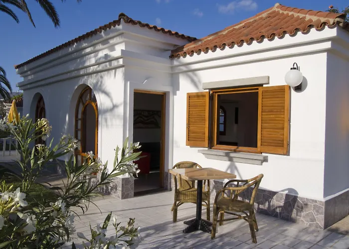 Hotel Eo Jardin Dorado